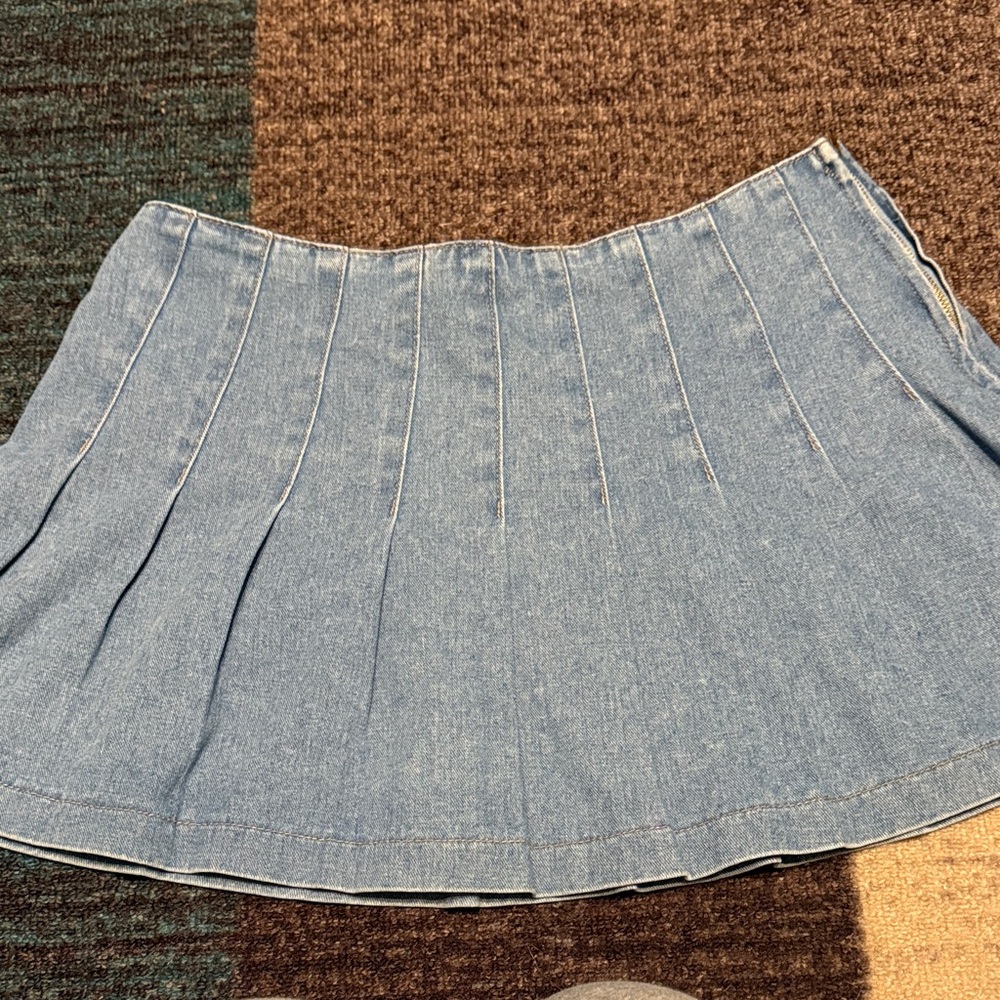 Sincerely Jules Light Blue Denim Pleated Mini Skirt